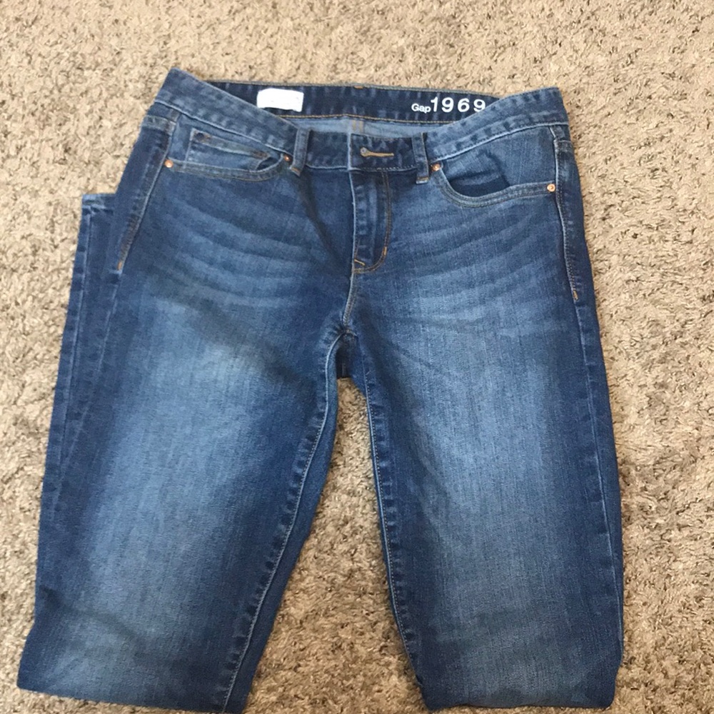 GAP skinny jeans